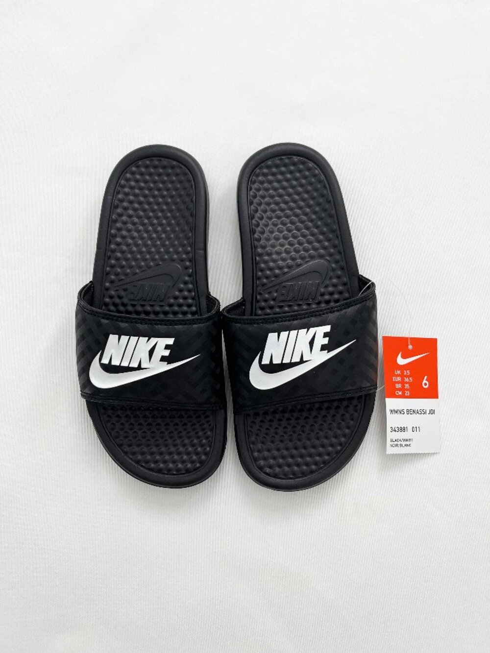 Nike Benassi JDI Slide Black and White Sandals Women's Size 6 NWT